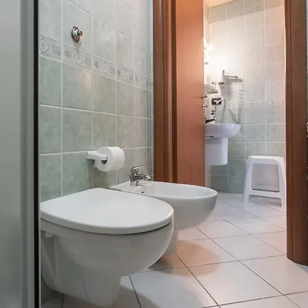 Luna Dorata Bed & Breakfast *