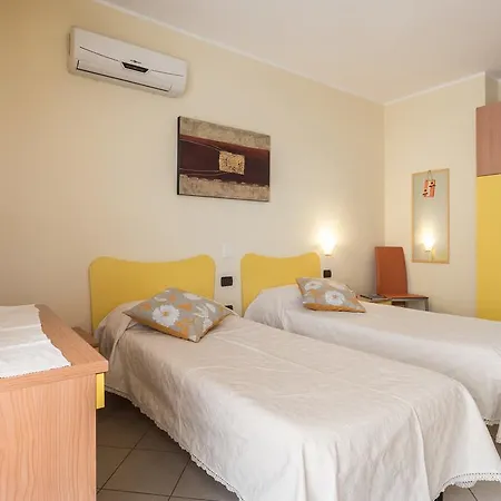 住宿加早餐酒店 Luna Dorata 3*