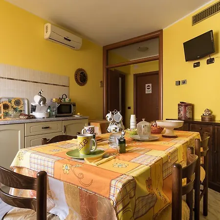 Luna Dorata 3* Селарджус